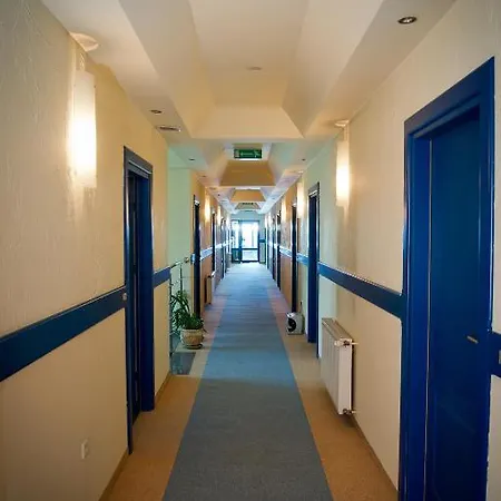 Отель Malta 2*
